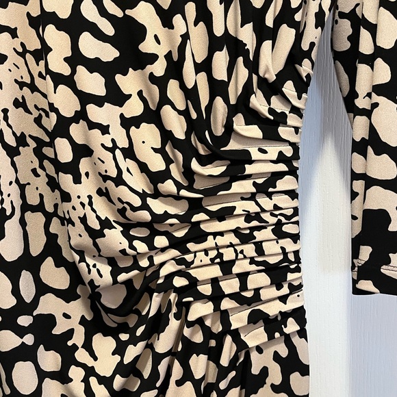 Calvin Klein Patterned Evening Dress - Picture 4 of 4